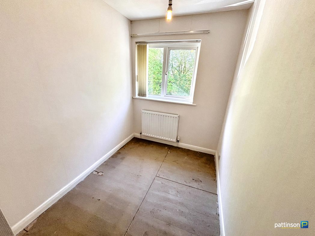 Property image 8 of 14
