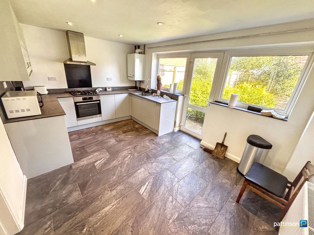 Property image 5 of 14