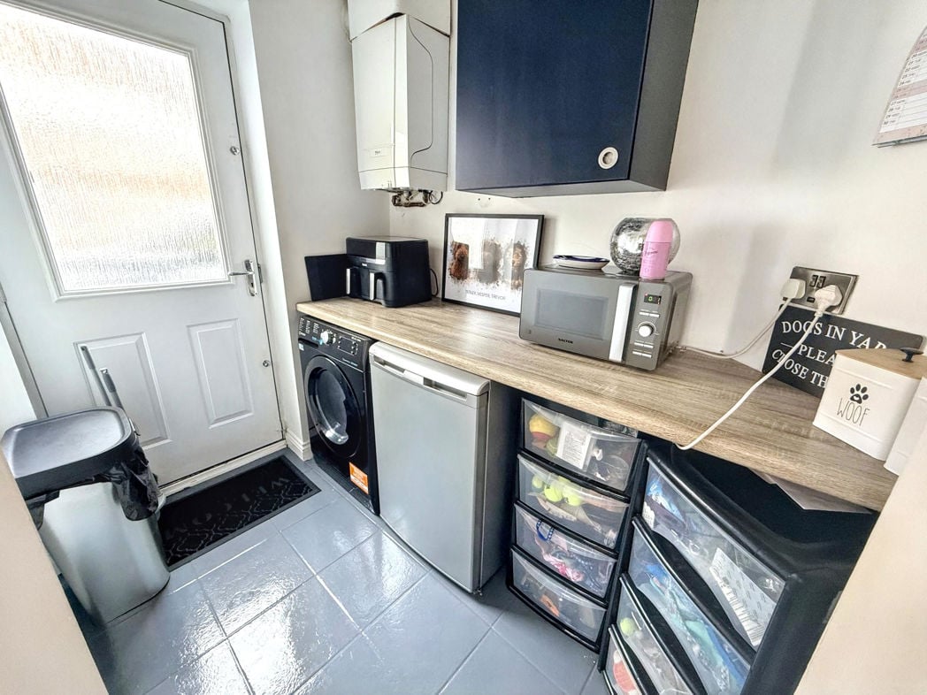 Property image 10 of 43