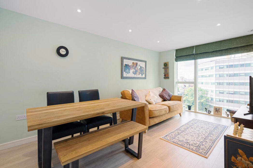 Property image 1 of 11