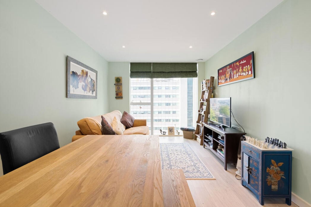 Property image 3 of 11