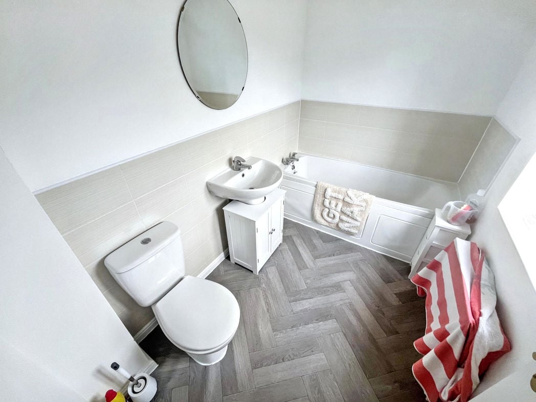 Property image 19 of 23