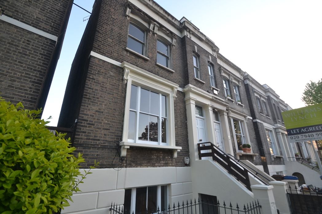 Property image 1 of 17
