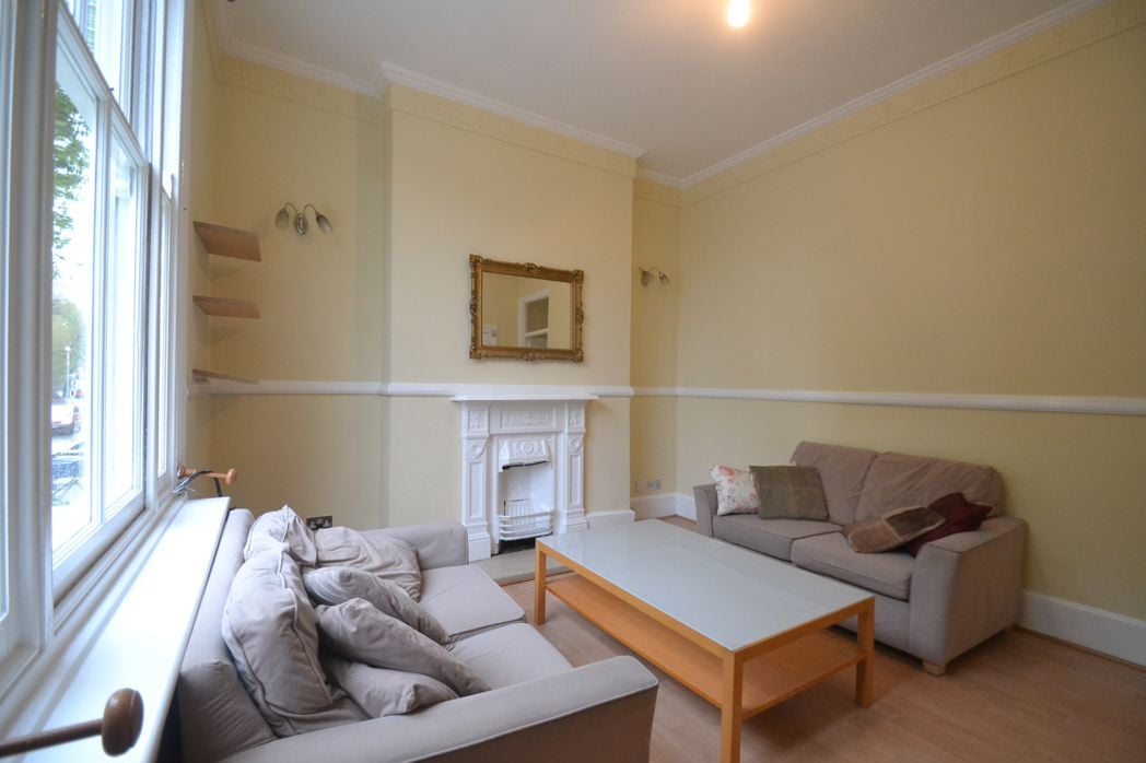 Property image 7 of 17