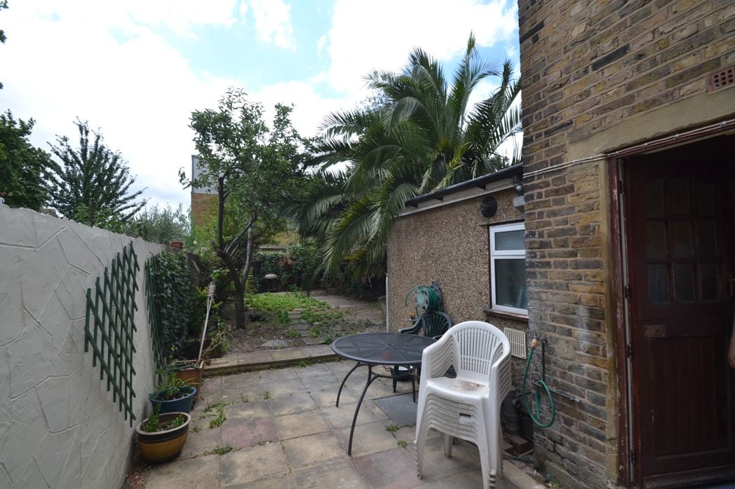 Property image 15 of 17
