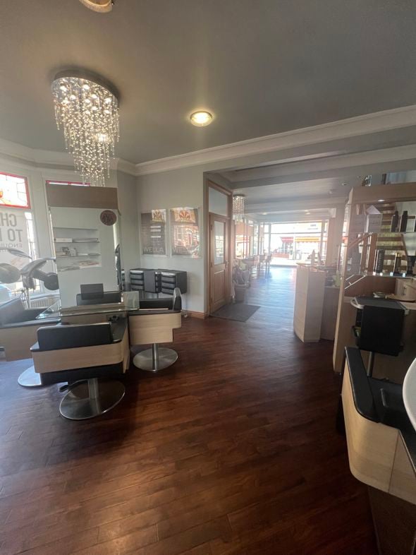 Property image 4 of 24