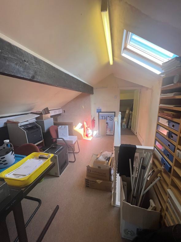 Property image 18 of 24