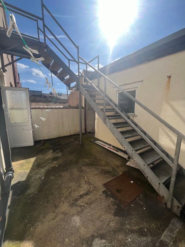 Property image 23 of 24