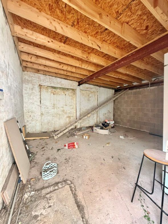 Property image 7 of 37