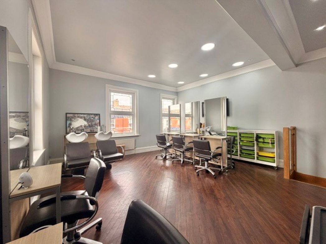 Property image 30 of 37