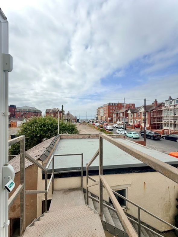 Property image 36 of 37