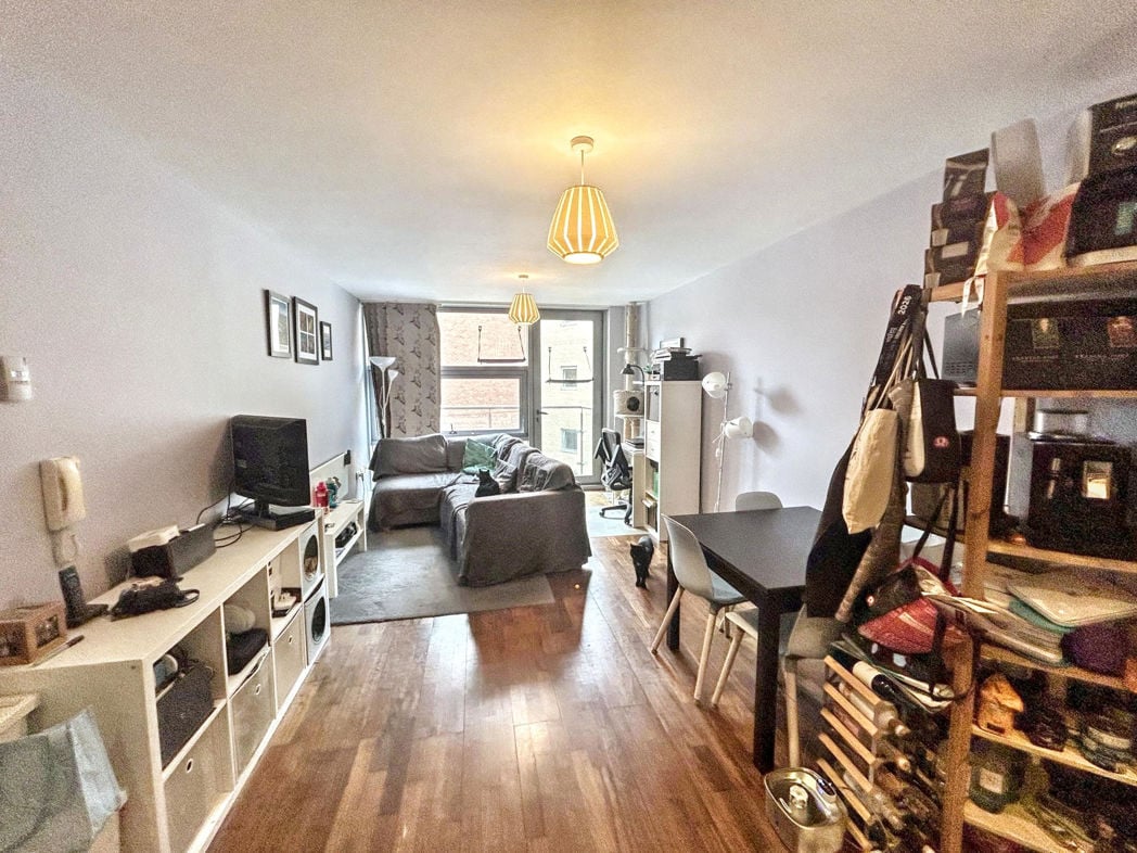 Property image 4 of 8