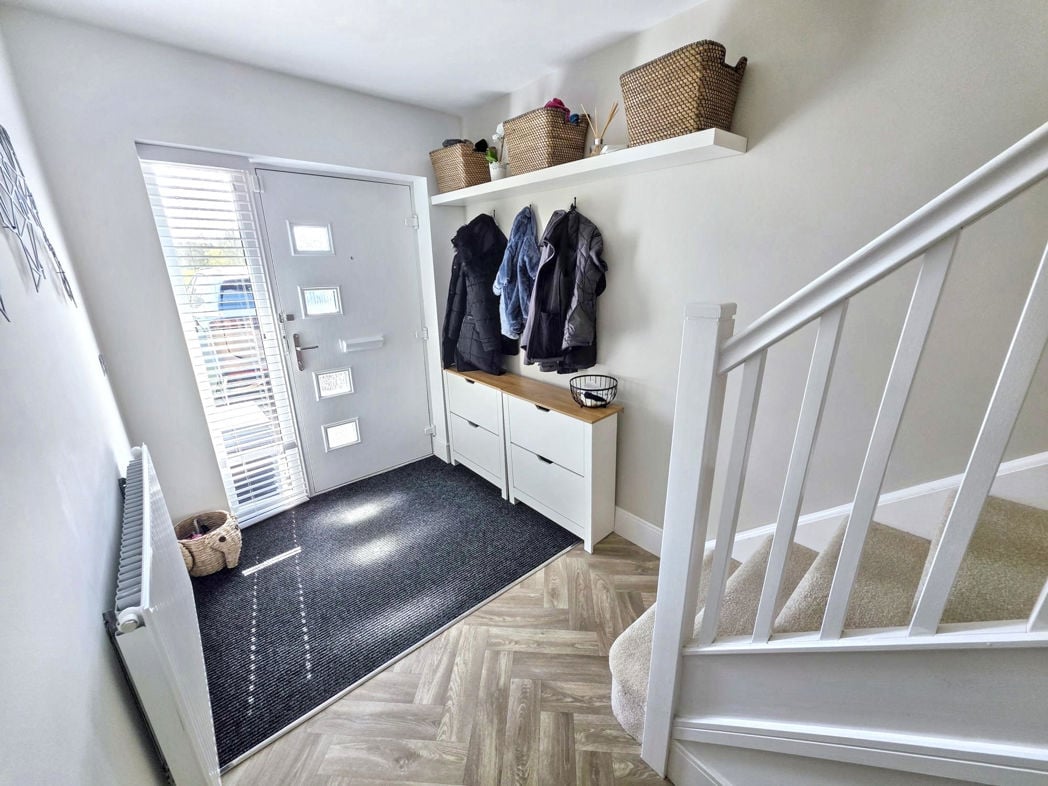 Property image 14 of 37