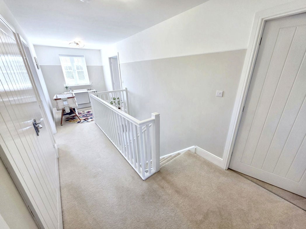 Property image 15 of 37