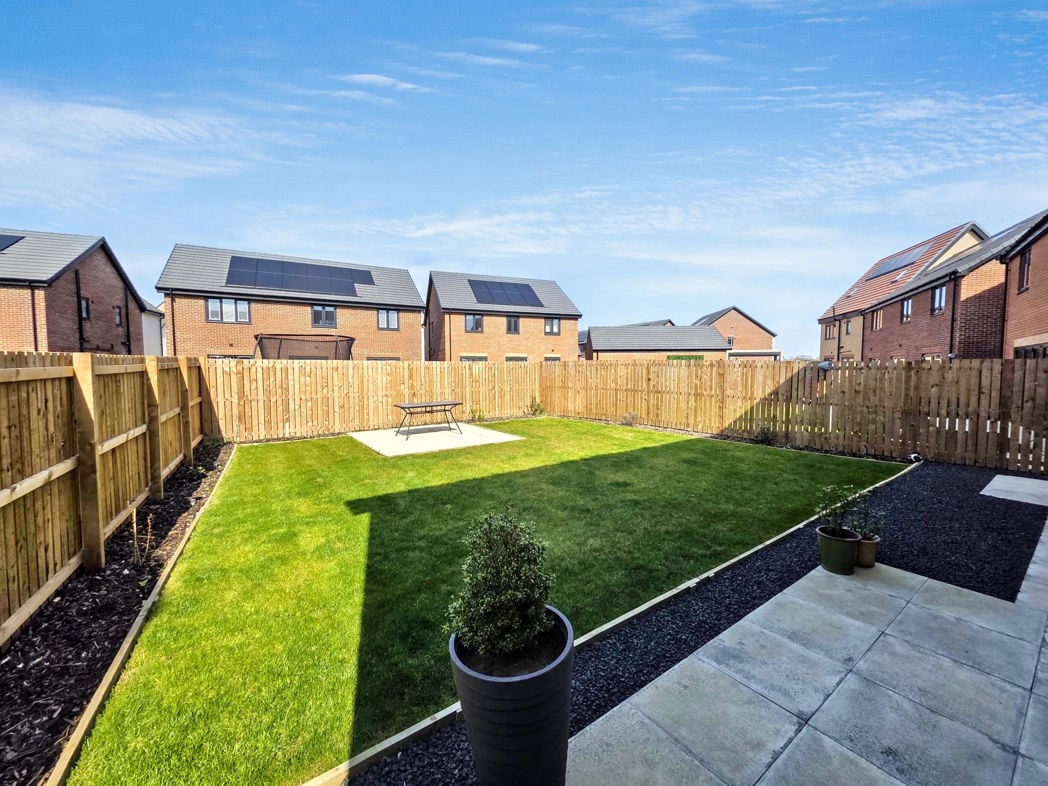 Property image 35 of 37