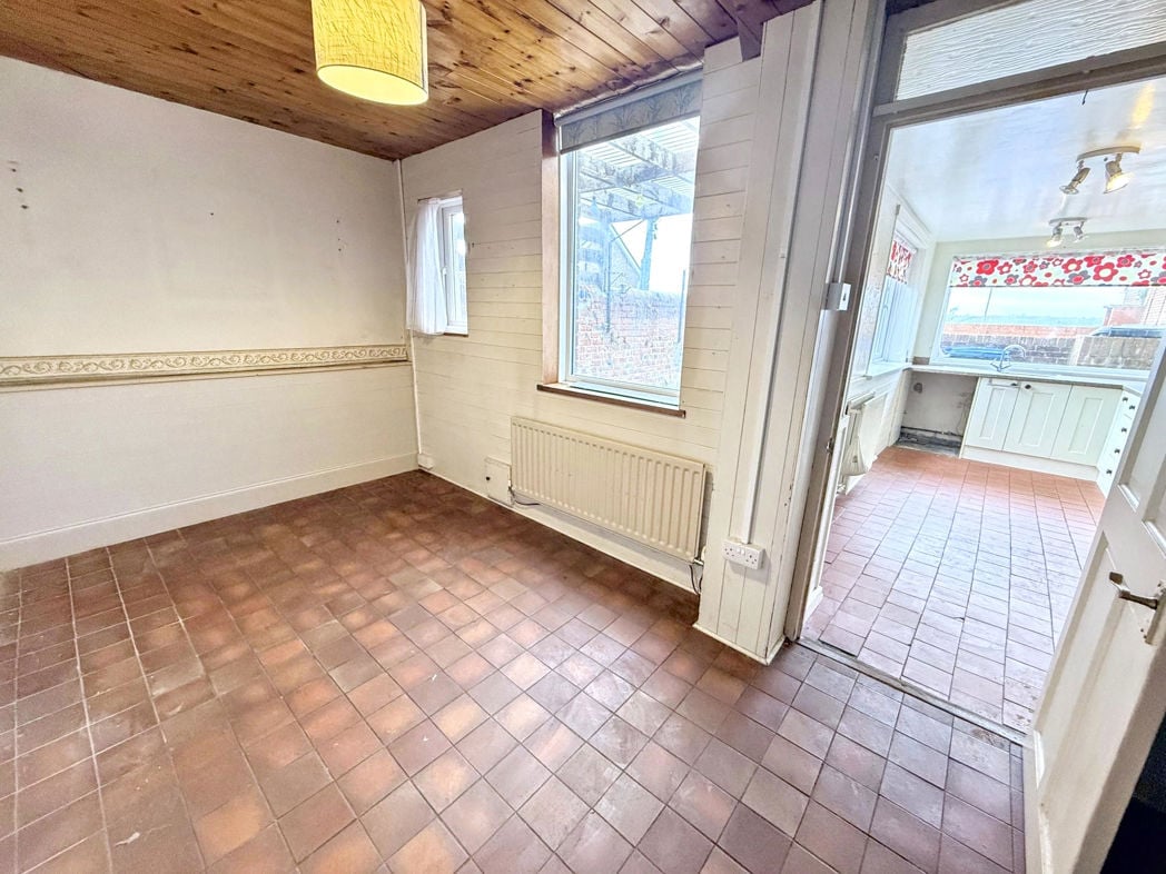 Property image 4 of 8