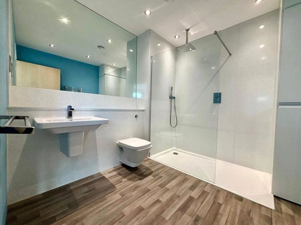 Property image 15 of 26