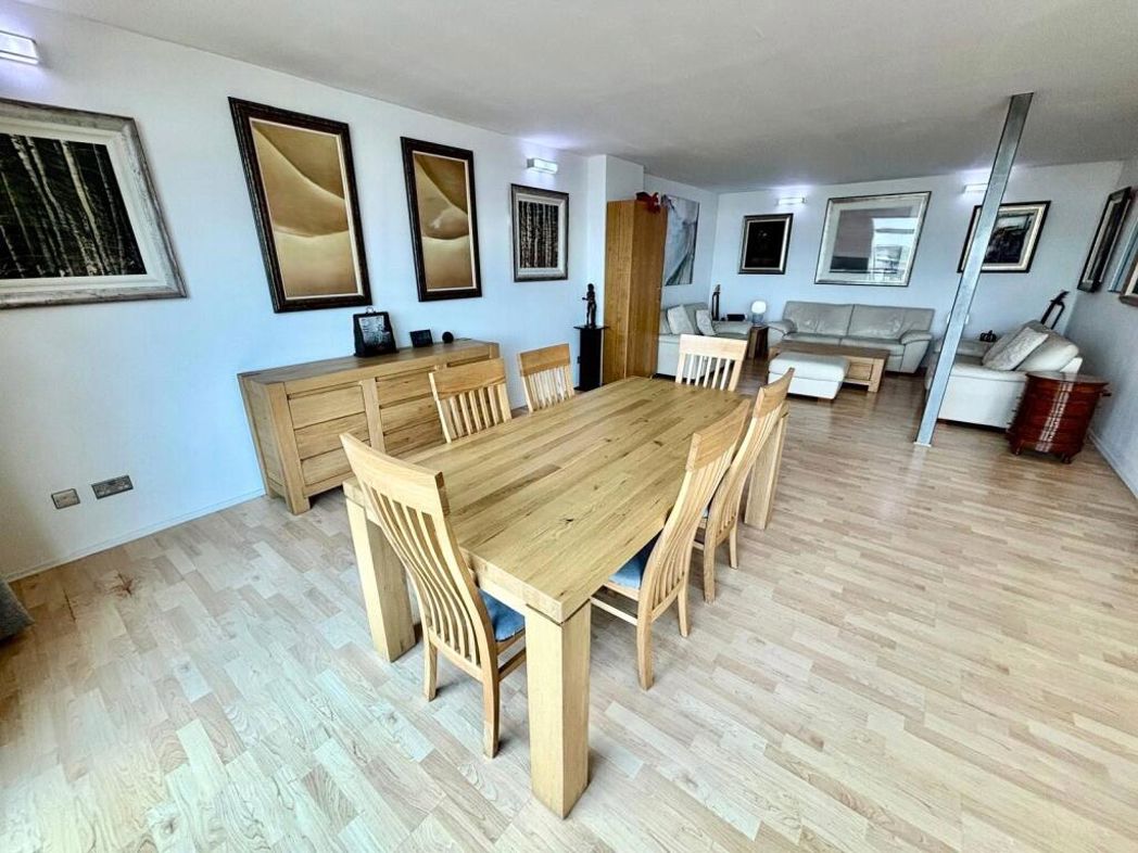 Property image 18 of 26