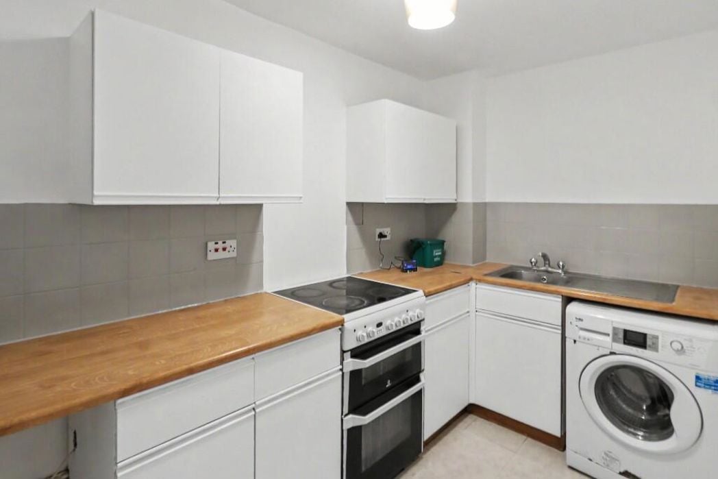 Property image 2 of 5