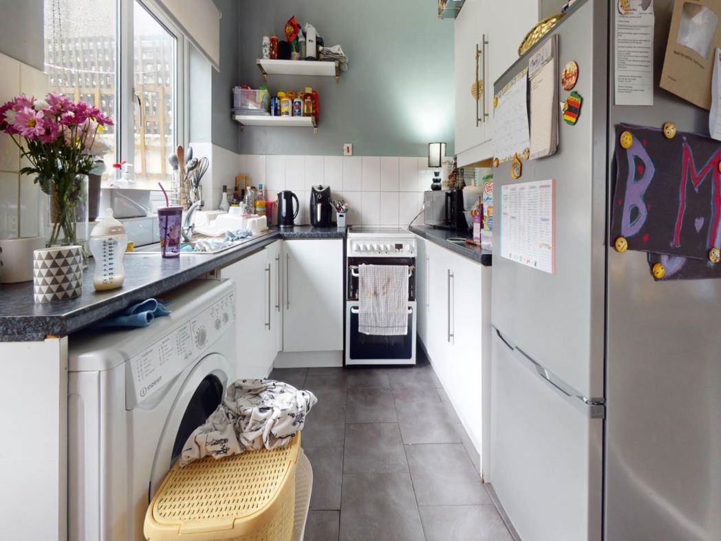 Property image 3 of 7
