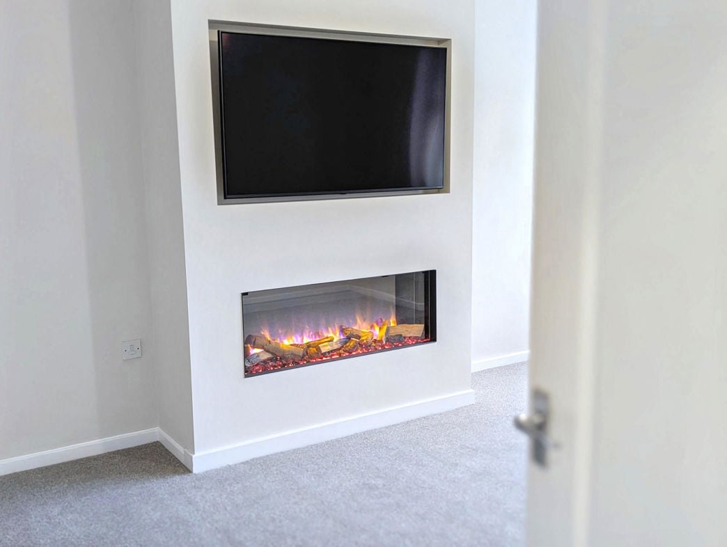 Property image 2 of 15