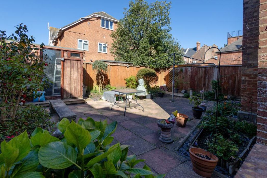 Property image 1 of 17