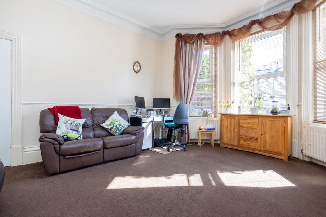 Property image 2 of 17