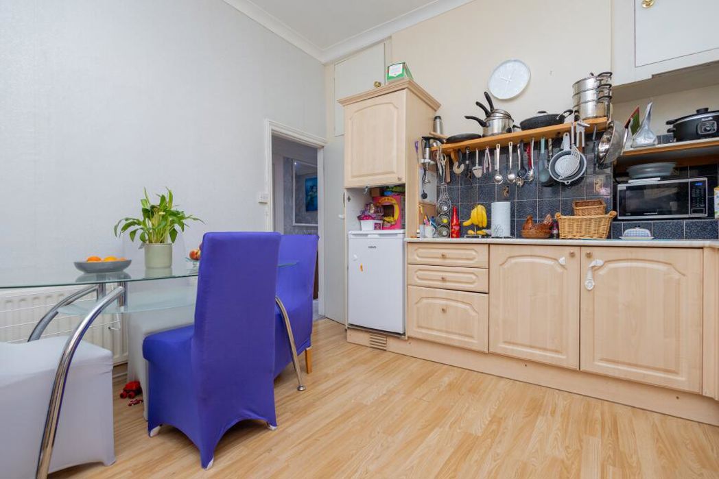 Property image 7 of 17