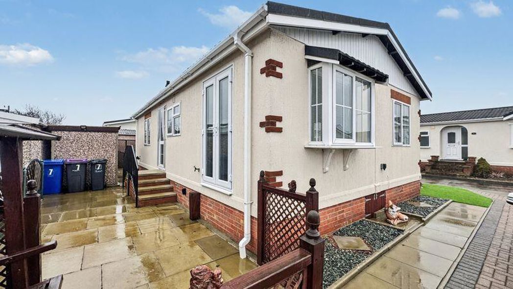 Property image 10 of 16