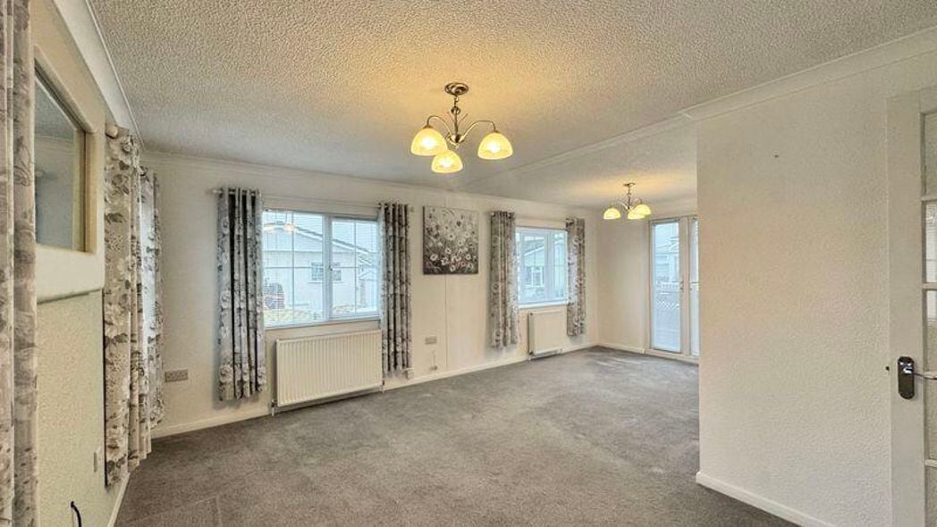 Property image 14 of 16