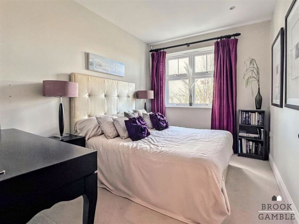 Property image 7 of 20