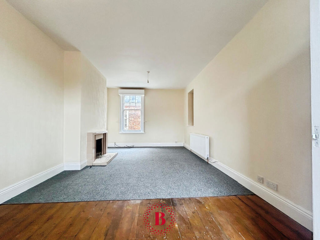 Property image 8 of 13