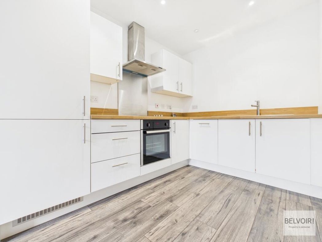 Property image 3 of 11