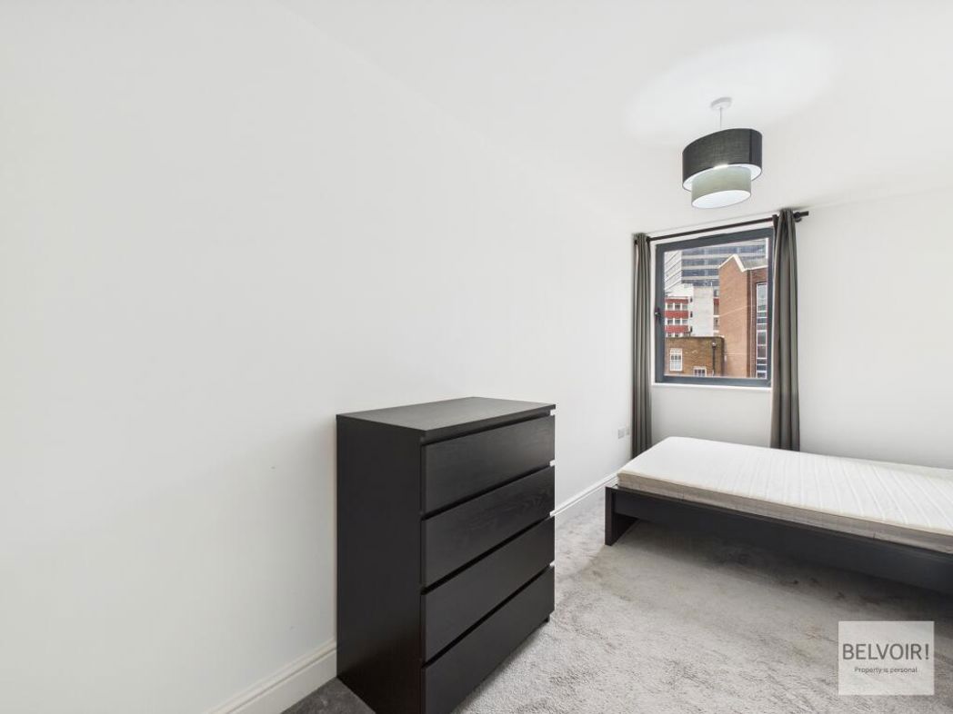Property image 5 of 11