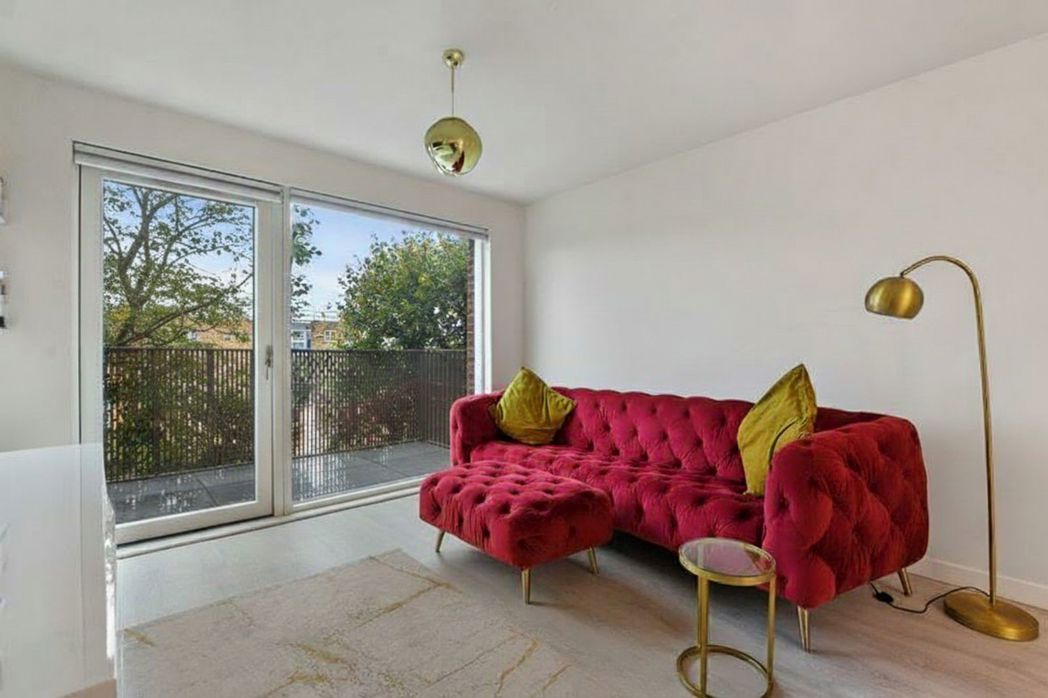 Property image 13 of 22