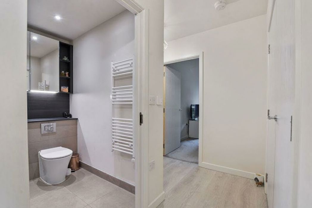 Property image 21 of 22