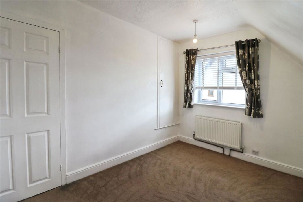 Property image 11 of 16