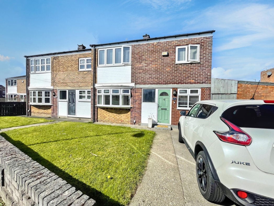 Property image 1 of 11