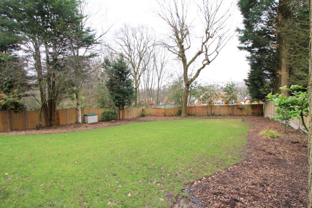 Property image 4 of 9