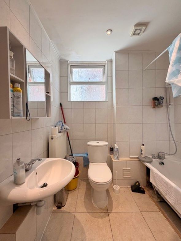 Property image 6 of 22