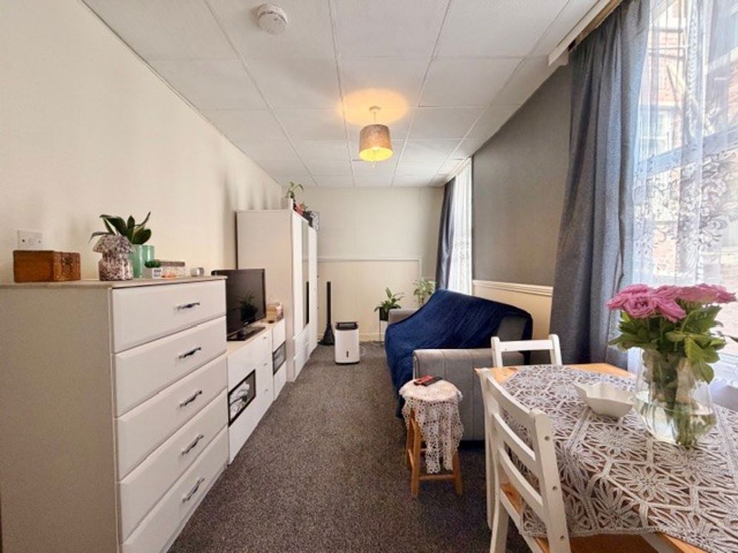 Property image 18 of 22