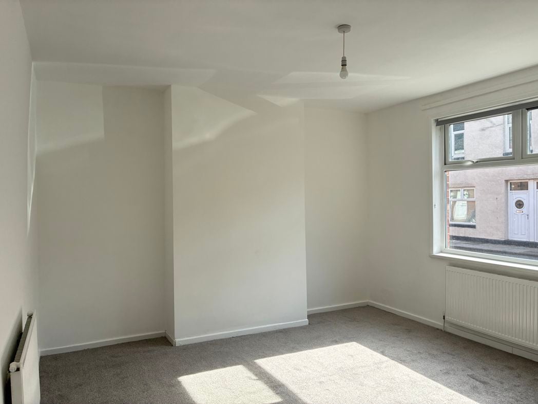 Property image 7 of 15