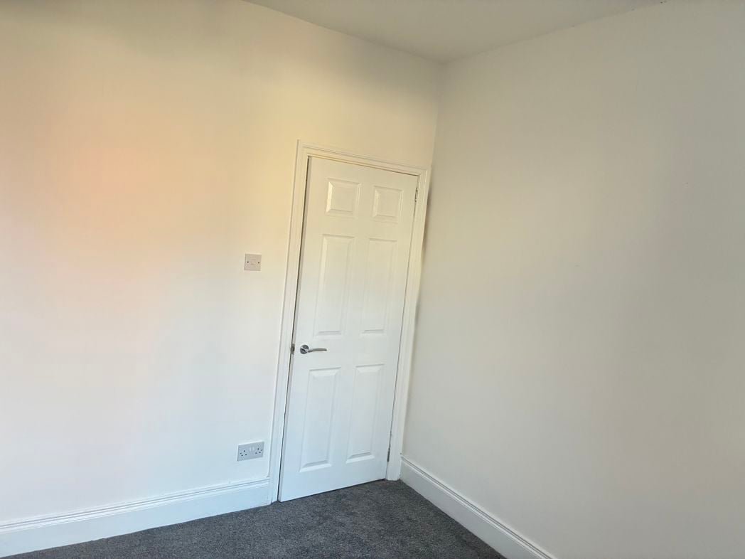 Property image 12 of 15