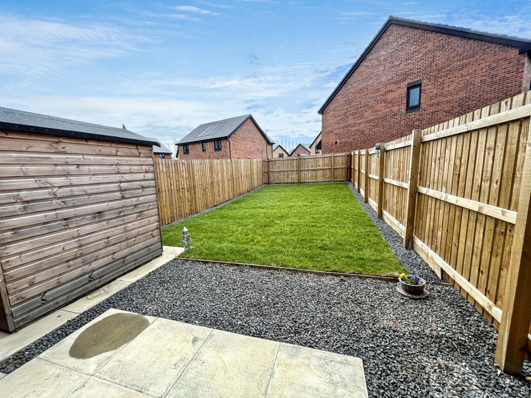Property image 9 of 9
