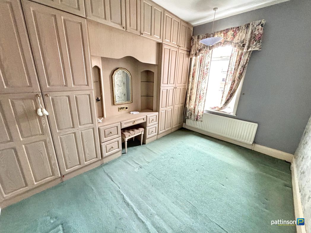 Property image 12 of 18
