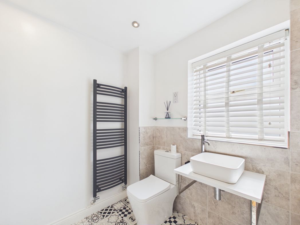 Property image 15 of 38