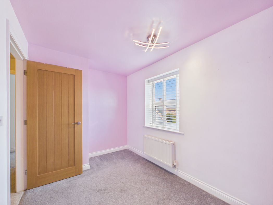 Property image 22 of 38