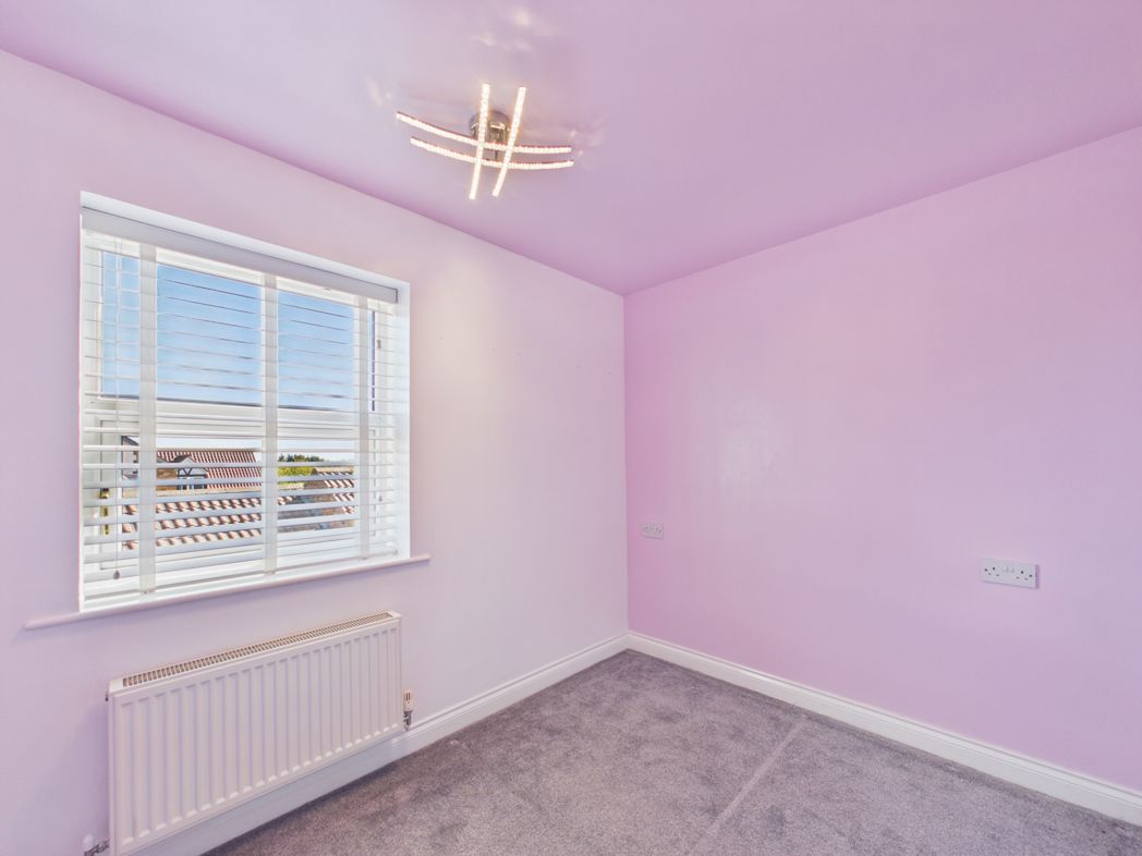 Property image 23 of 38