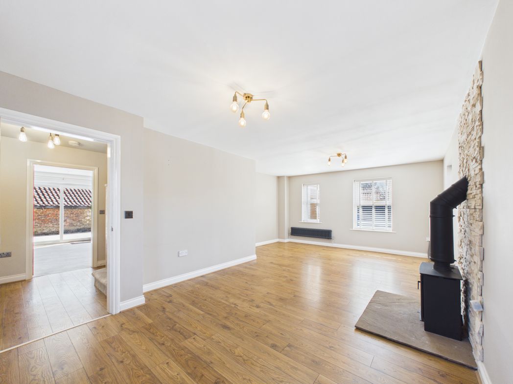 Property image 2 of 38