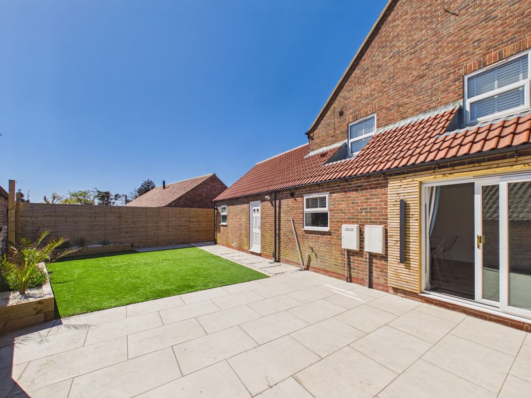 Property image 34 of 38